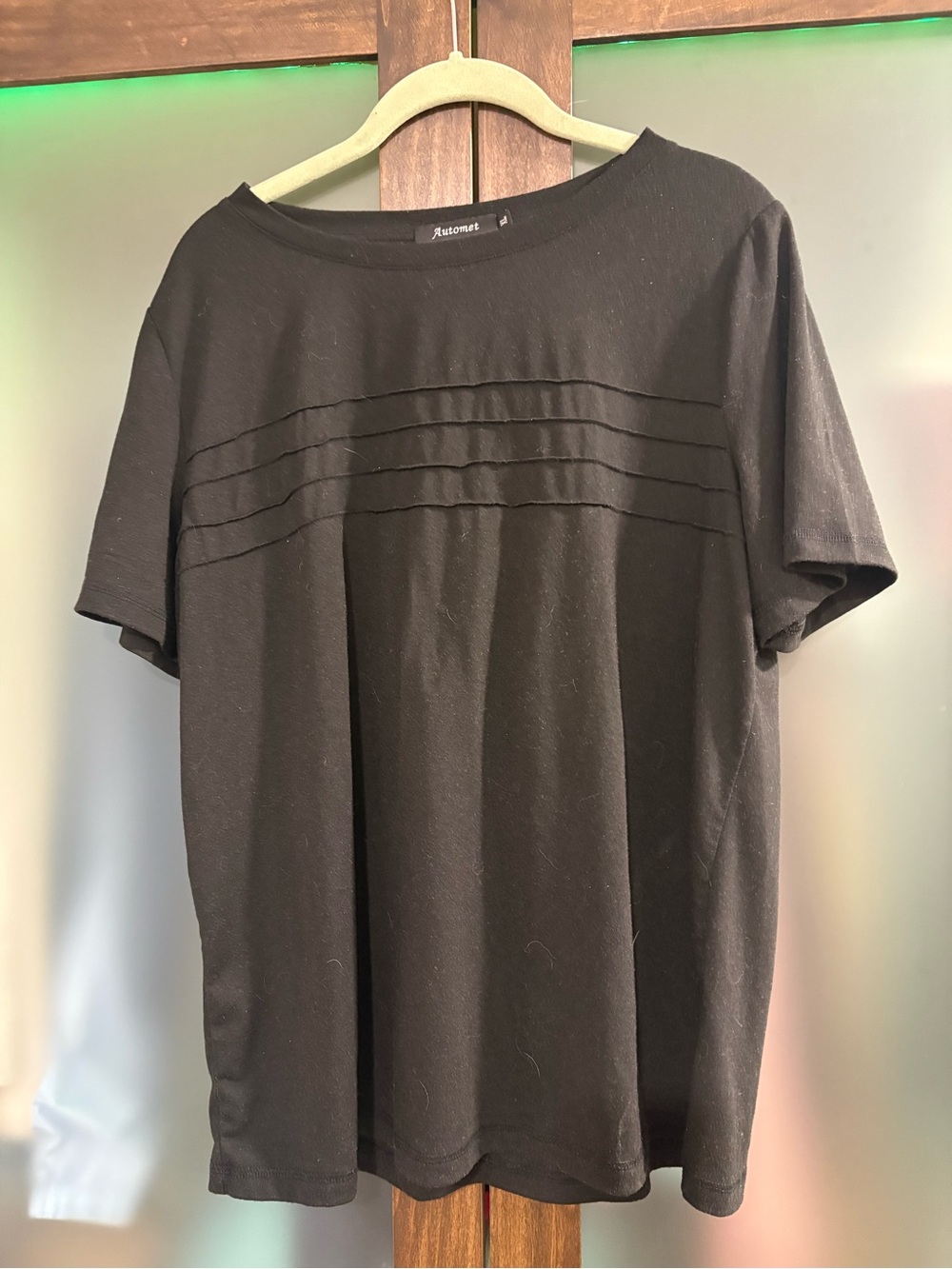 Black Crewneck Pintuck Short Sleeve Shirt